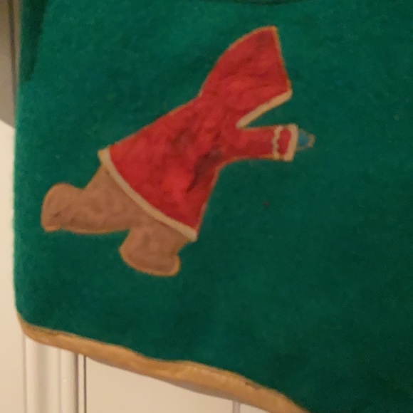 Green Inuvialuktun parka.  Size 39 (L) - Picture 3 of 8